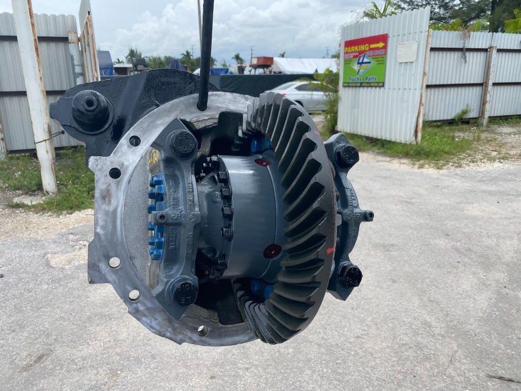 MERITORROCKWELL RT20145 Transmissions, Clutches, Drivetrains Differential Assemblies 4020